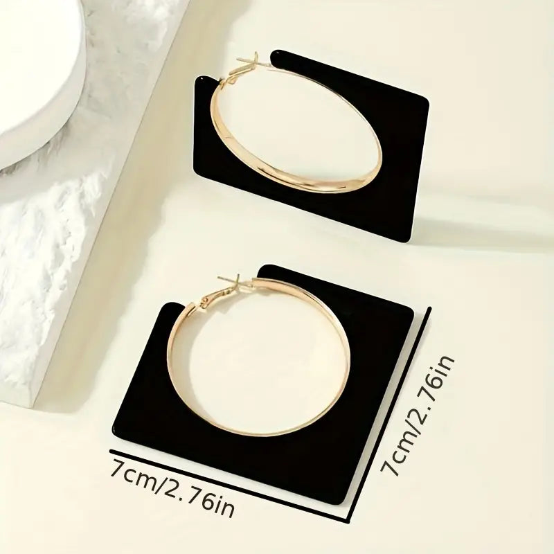 $5  and Low - Black Rhombus Shape Hollow Round Pattern Dangle Earrings