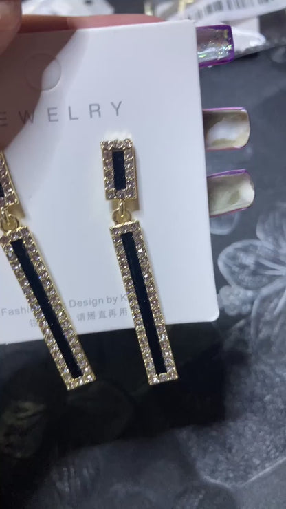 $5 and Low - Sparkly Rhinestone Chandelier Drop Dangle Earrings Elegant